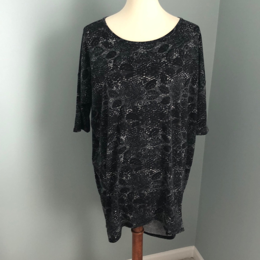 LulaRoe Irma Top Large